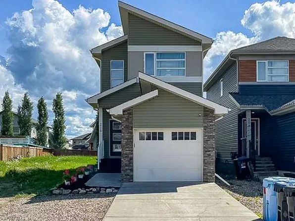 210 SE Athabasca Ave, Fort McMurray, AB T9J 1G4
