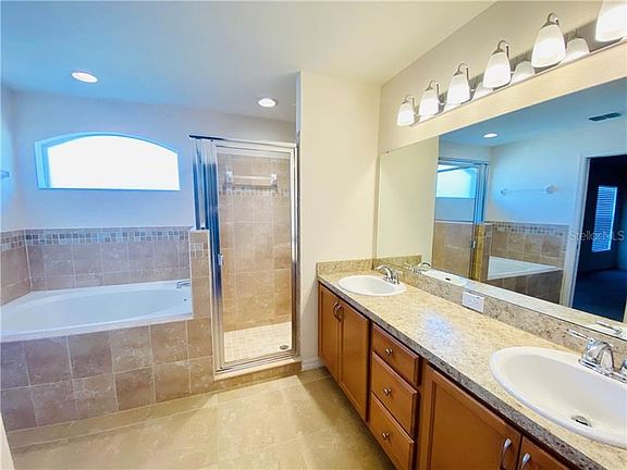 5th image of 941 Kingfisher Dr