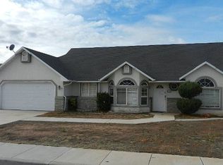 30 S 1970 E, Saint George, UT 84790