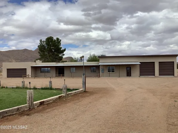 3607 E Mule Deer Rd, Pearce, AZ 85625