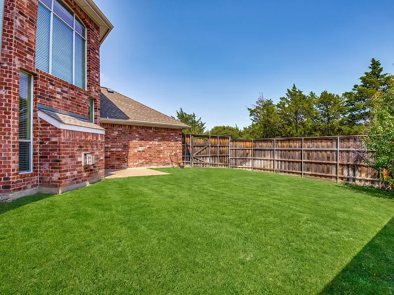 5636 Country View Ln — Photo 31