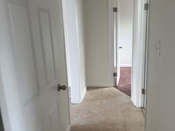 4th image of 636 3/4 S Bonnie Beach Pl #0