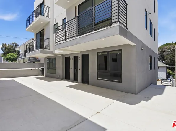 227 N Burlington Ave #3, Los Angeles, CA 90026