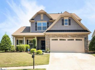 9 Tuttle Dr, Simpsonville, SC 29680