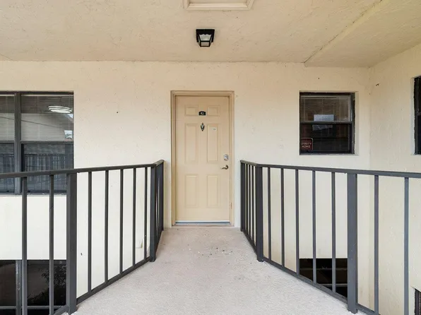 1501 Windorah Way #G, Royal Palm Beach, FL 33411