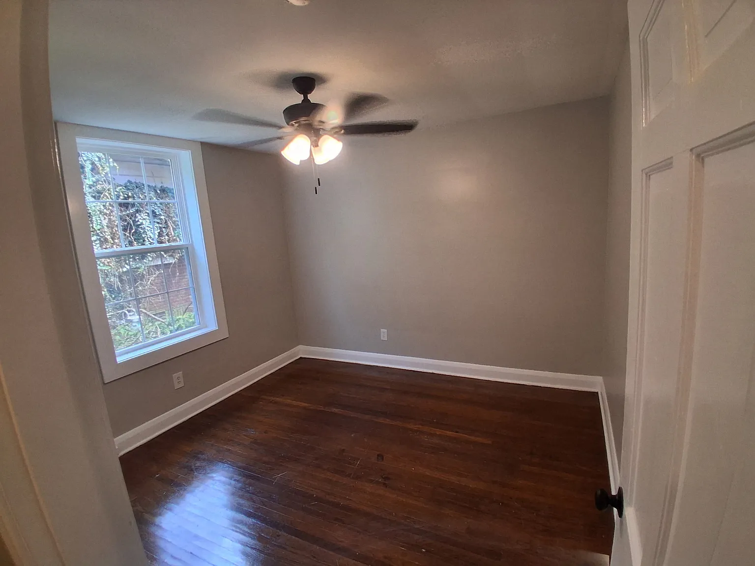 2 bed, 960 sqft, $1,150 — Photo 2