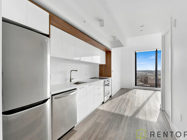 224 E 135th St #319S — Photo 5
