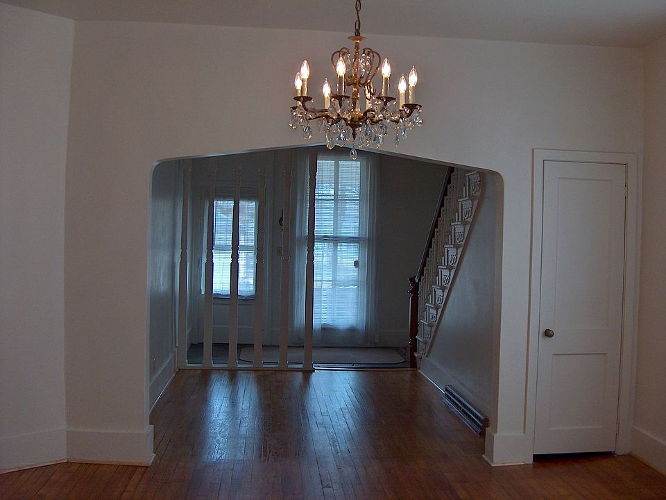1st image of 910-914 N 11th St #Bf6038a57