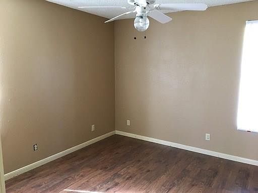 4th image of 1442 Griggs St