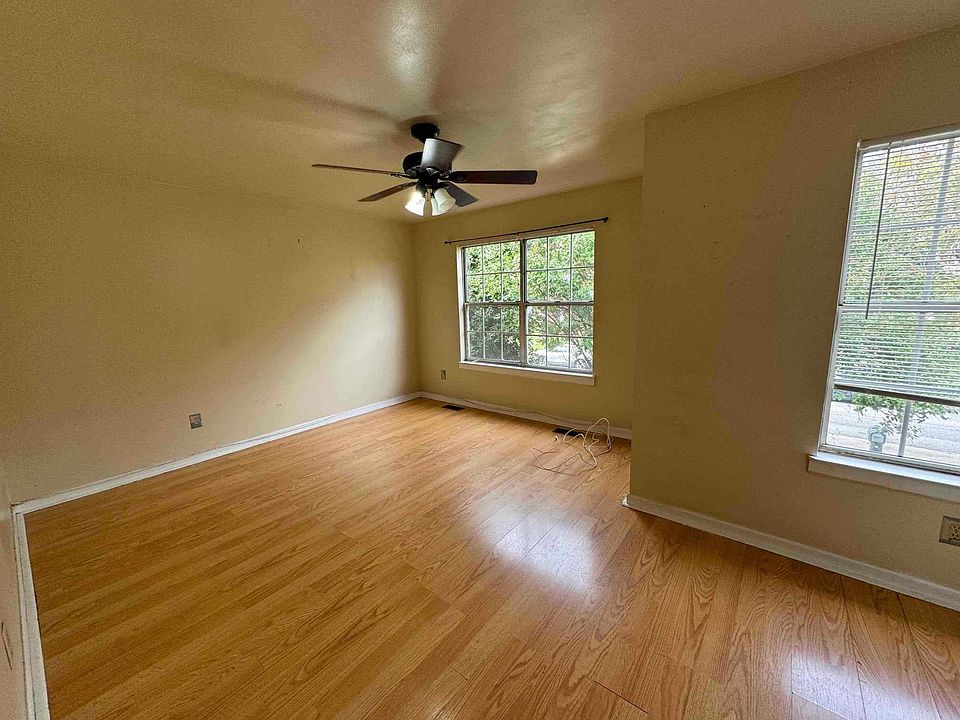 1st image of 1421 Lakeview Ave