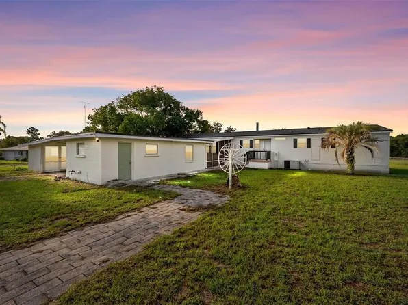 10622 Westmont Rd, Leesburg, FL 34788