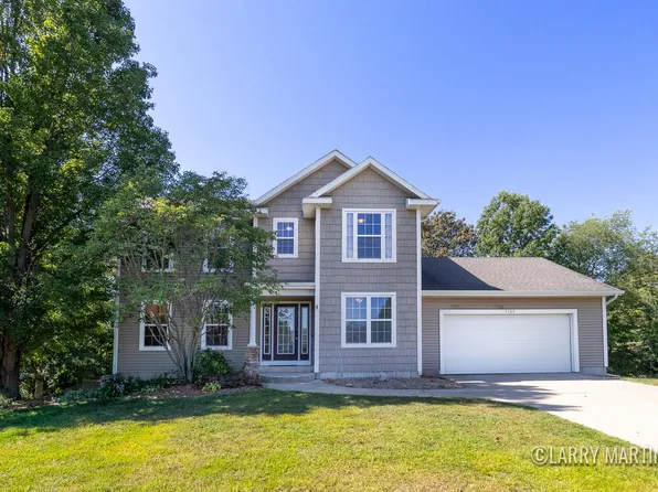 7165 Keystone Ct, Jenison, MI 49428
