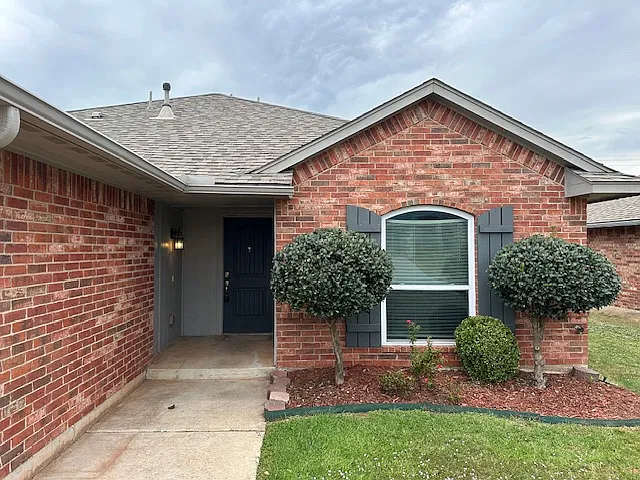 3 bed, 1430 sqft, $1,575 — Photo 3