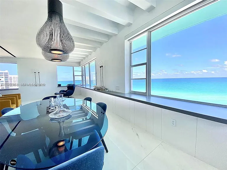 5255 Collins Ave #9E — Photo 2