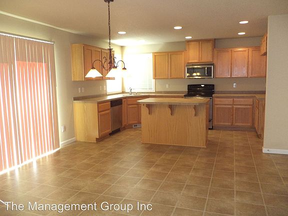5th image of 7009 NE 72nd Cir
