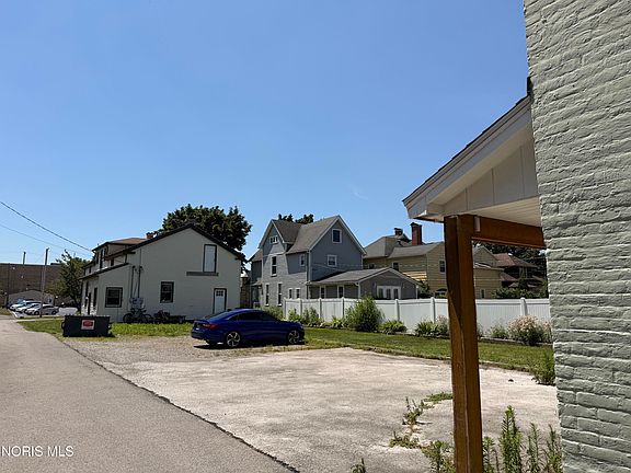 5th image of 314 & 316 E Hardin St