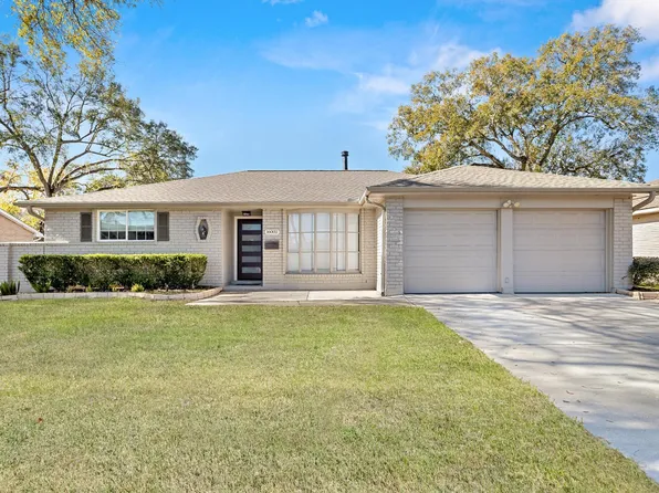 16002 Diana Ln, Houston, TX 77062