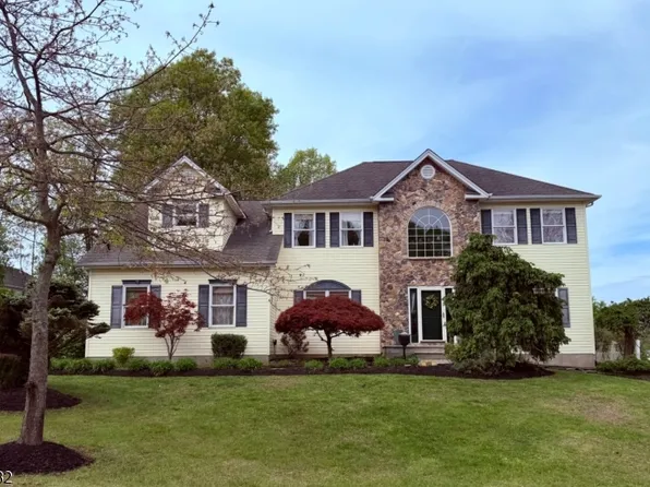 23 Oak Ridge Rd, Washington Twp., NJ 07882
