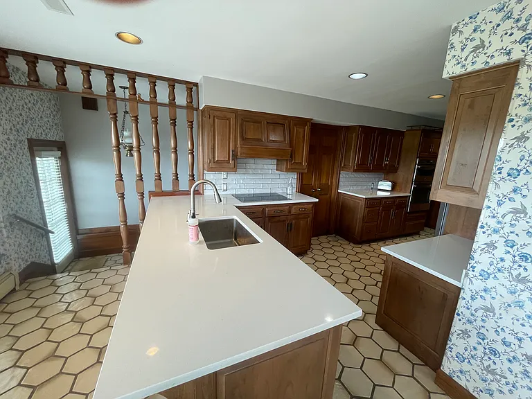 4770 Sheldon Rd — Photo 8