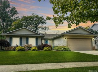 21904 Hall Rd, Woodhaven, MI 48183