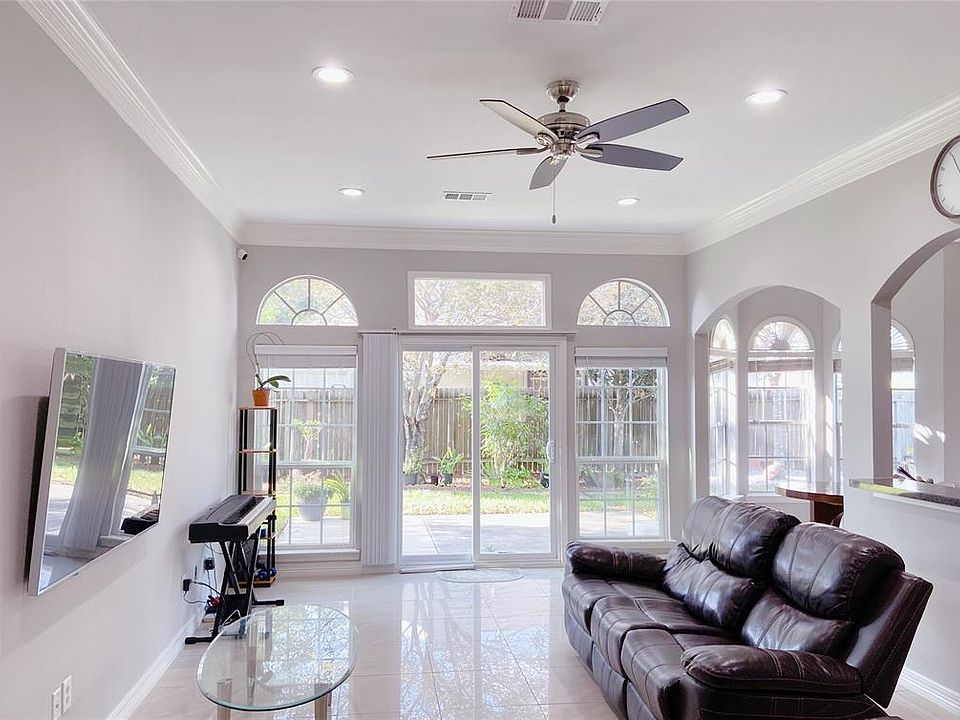 1st image of 4022 Kristin Lee Ct