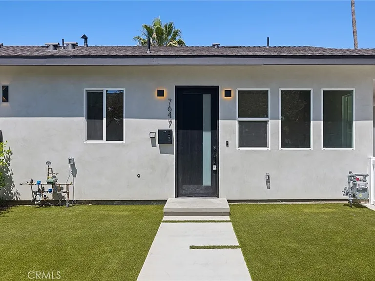 7647 Melvin Ave — Photo 6
