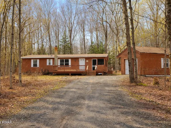 107 Highland Trl, Pleasant Mount, PA 18453