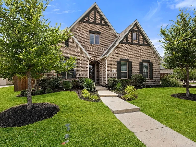 1411 Prescott Dr — Photo 45