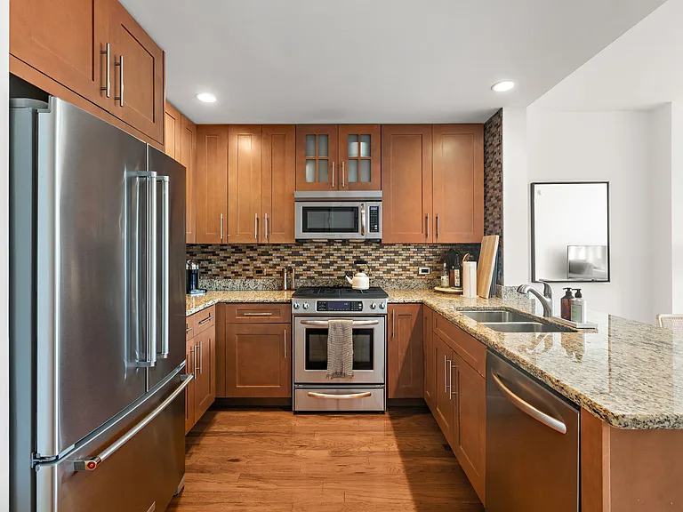 1125 Maxwell Ln #1023 — Photo 6