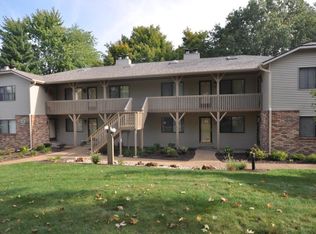 204 Eagle Rdg, O'Fallon, IL 62269