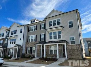 943 Haybeck Ln, Apex, NC 27523