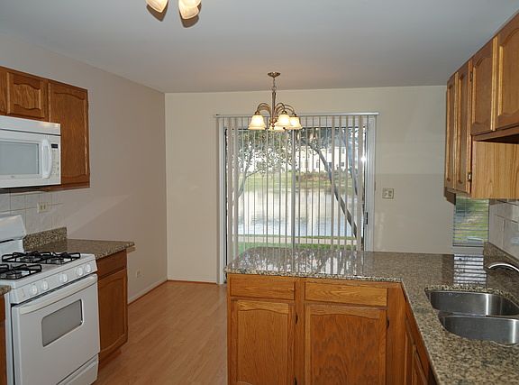 5th image of 254 Brittany Dr