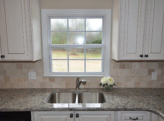 3rd image of 3592 Westhampton Dr
