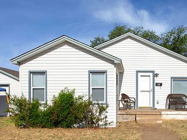 106 N 14th St, Canyon, TX 79015