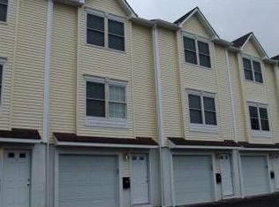3 Ellis St, North Andover, MA 01845