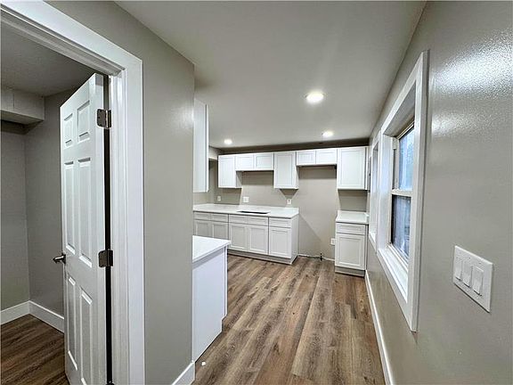 2nd image of 33109 Alberta St #33109