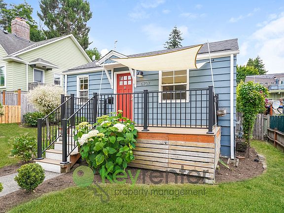 5th image of 6707 34th Ave SW
