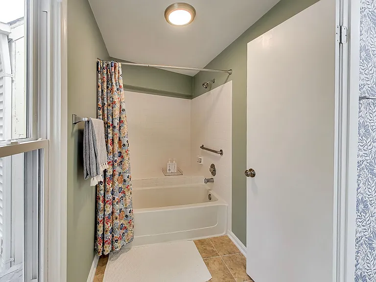 11910 Crosswind Ct — Photo 20