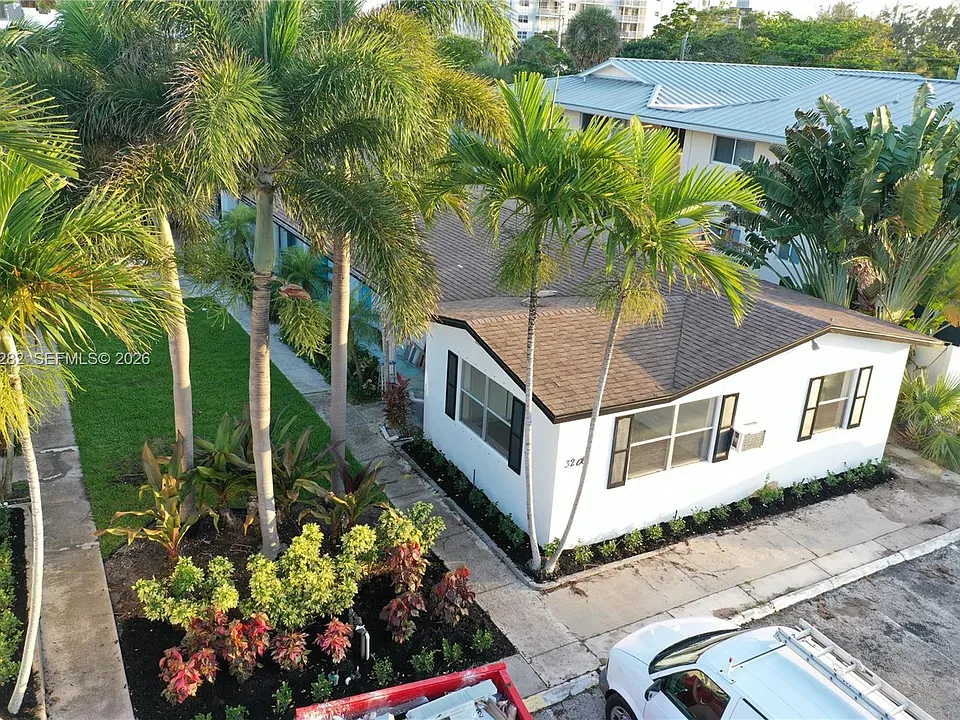 3210 Canal Dr #5