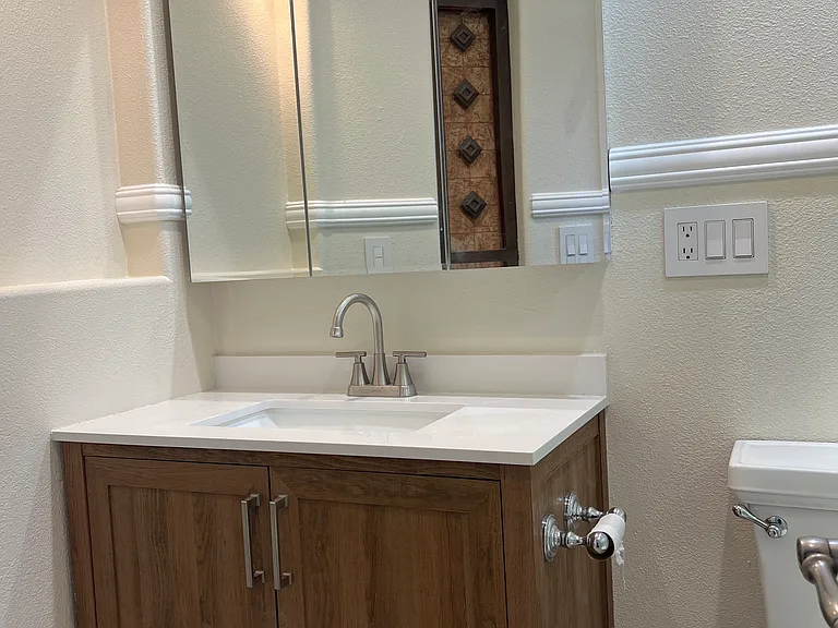 7448 Greenwich Pl — Photo 15