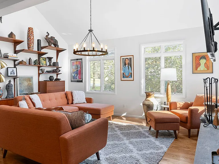 31 Hartley Blvd — Photo 11