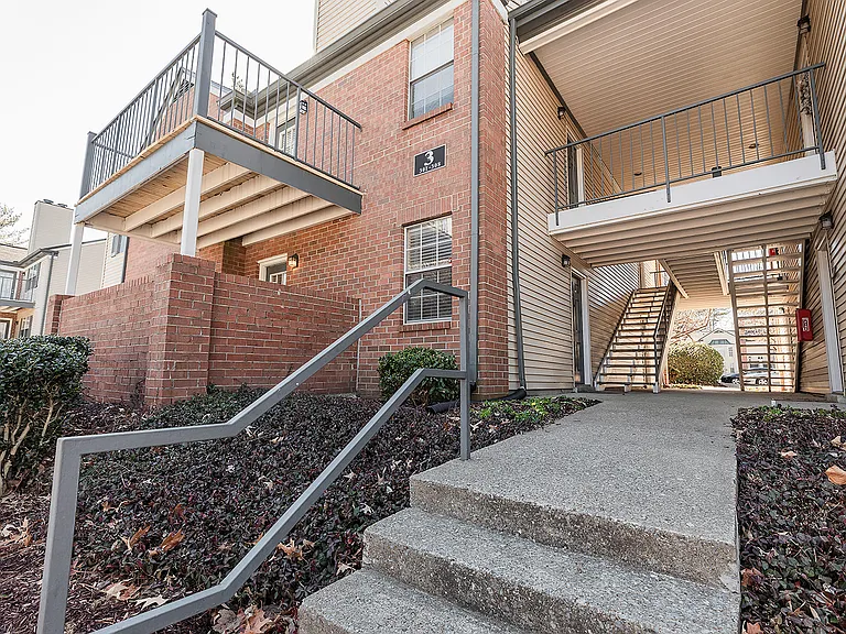 Littlestone Apartments — Photo 51