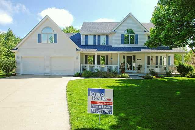 1st image of 8401 Weybridge Ct