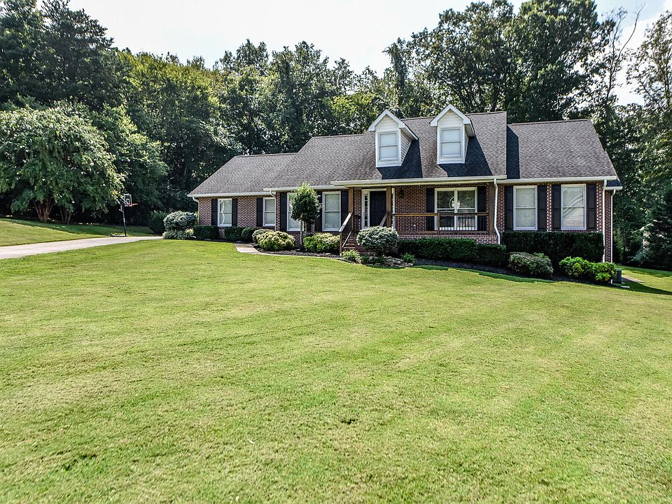 1st image of 873 Somerset Dr