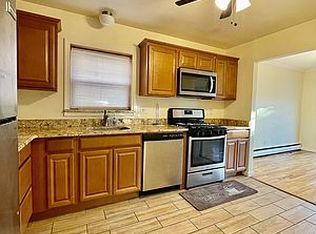 66-35 74th St #2, Middle Village, NY 11379