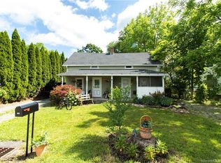 25 A&b Maple St, Kent, CT 06757