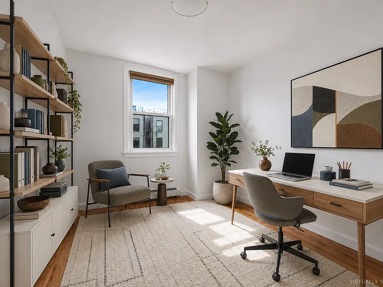 627 Warren St #3 — Photo 5