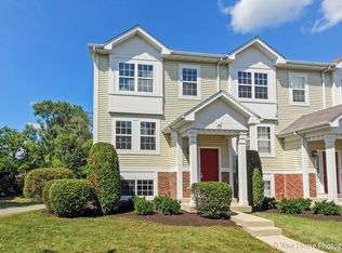 366 Holiday Ln, Hainesville, IL 60073