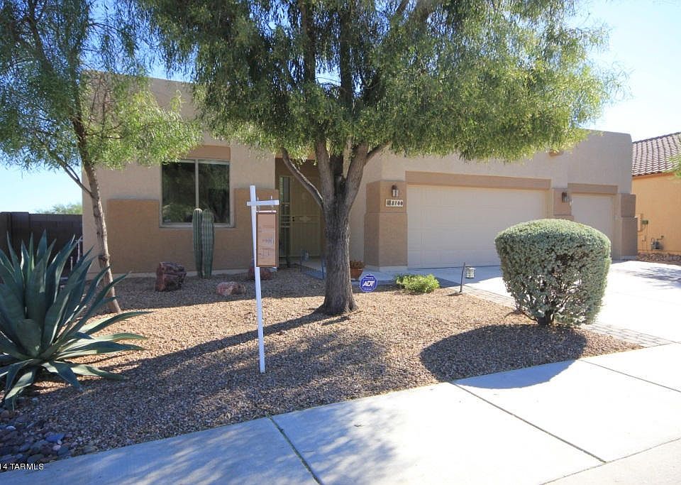 1st image of 8144 N Sombrero Point Dr