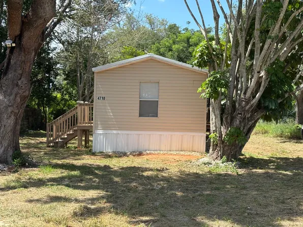 4710 Alhambra Ave, Sebring, FL 33870